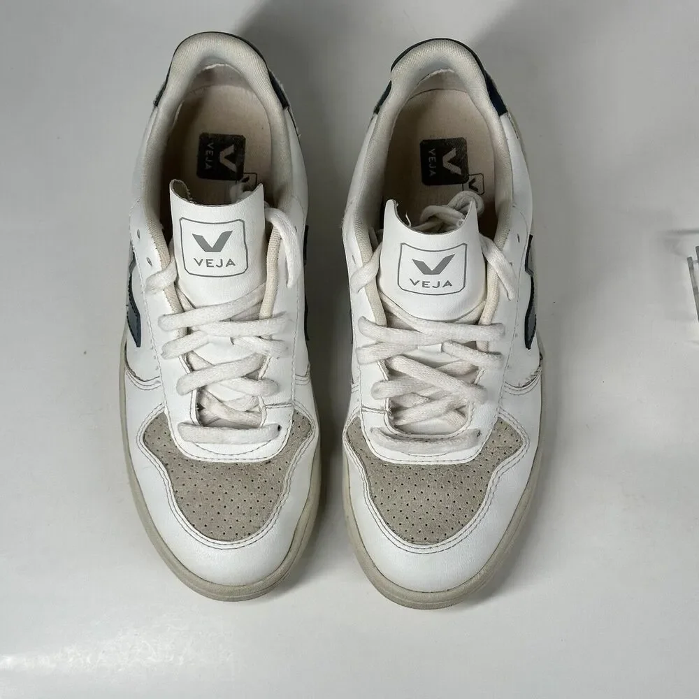 Veja Shoes Women Size 7 V-10 CWL California White Blue Logo Leather Sneakers - Picture 4 of 16